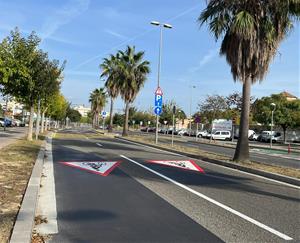 La ronda de la polèmica: el retorn dels dos carrils no convenç conductors ni vianants