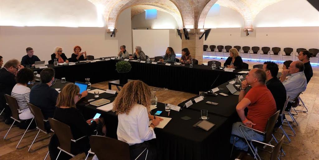 La taula de seguiment del Pacte per l'Ocupació del Garraf debat sobre el sector de l'hostaleria. CC Garraf