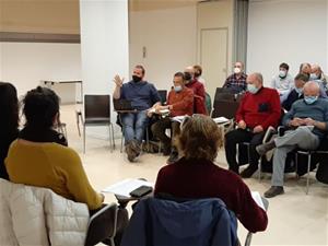 L'Ajuntament de Vilanova i les associacions de veïns tracten propostes per avançar 