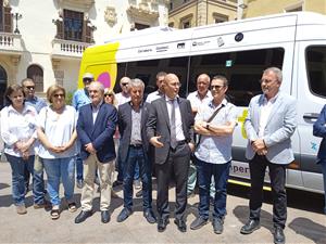 L'associació Ampert estrena un nou vehicle de transport de pacients oncològics de l'Alt Penedès