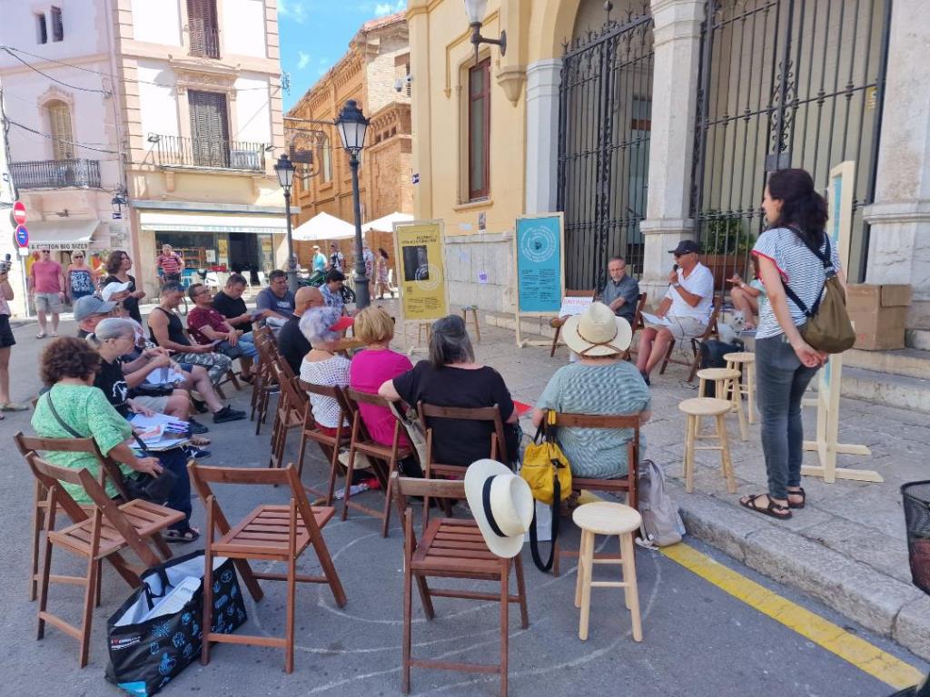 L'associació socio-cultural Locomotora 21 va organitzar la tercera Àgora Errant. Eix