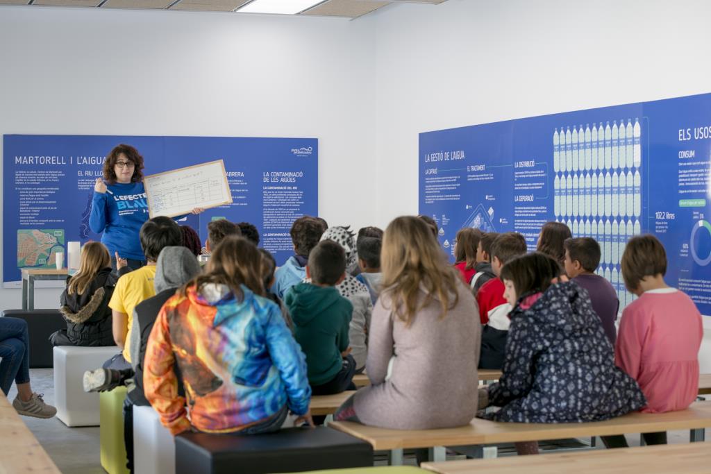 L’educació ambiental, clau per cuidar el planeta. Agbar