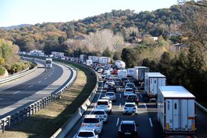 Les concessionàries d'autopistes plantegen un increment dels peatges del 8,4% a partir del gener. ACN