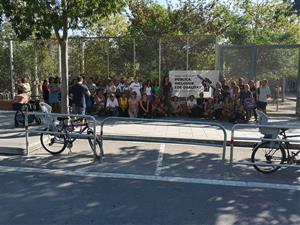 Les famílies del Sant Jordi diuen “prou” a la manca de recursos humans a l’escola vilanovina. Jordi Lleó