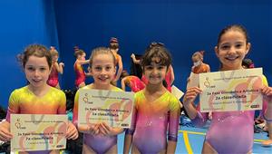 Les gimnastes del Club Gimnàstica Vilanova