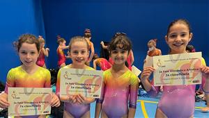 Les gimnastes del Club Gimnàstica Vilanova