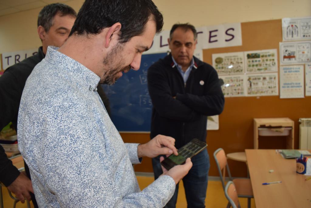 L’escola Vora del Mar de Cubelles estrena un sistema que permetrà estalviar fins a un 30% d’energia. Ajuntament de Cubelles