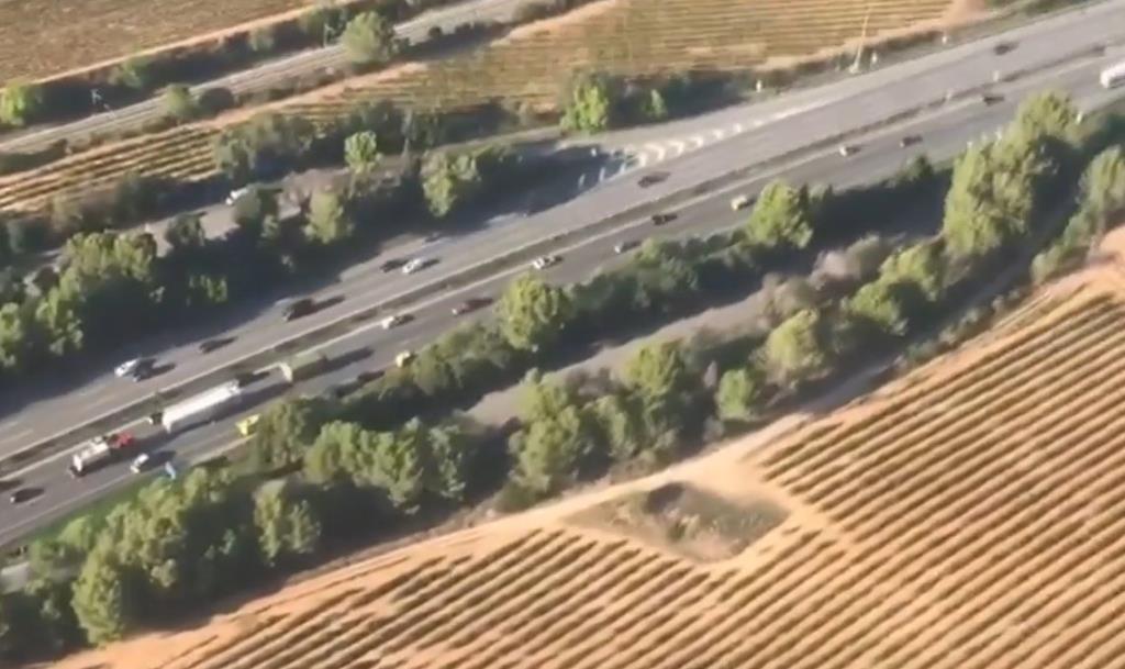 Operació tornada amb complicacions a l'AP-7 per un accident a l'Alt Penedès. EIX