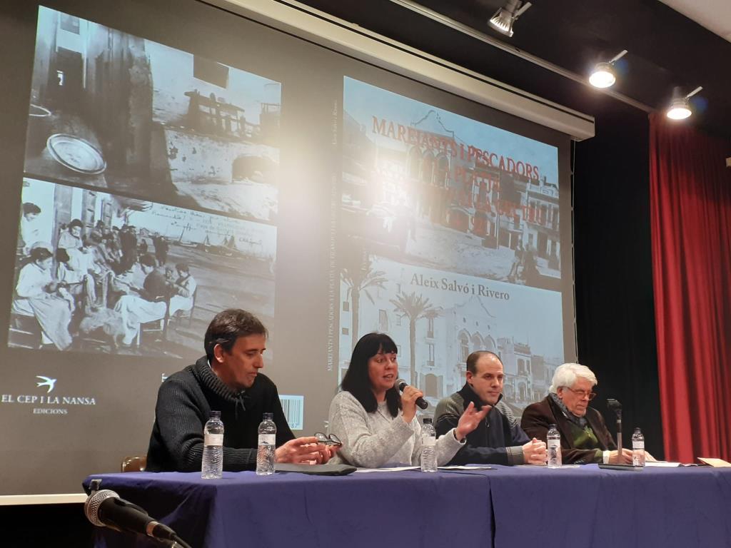 Presentació del llibre d'Aleix Salvó, 'Marejants i pescadors a la platja de Vilanova'. Eix