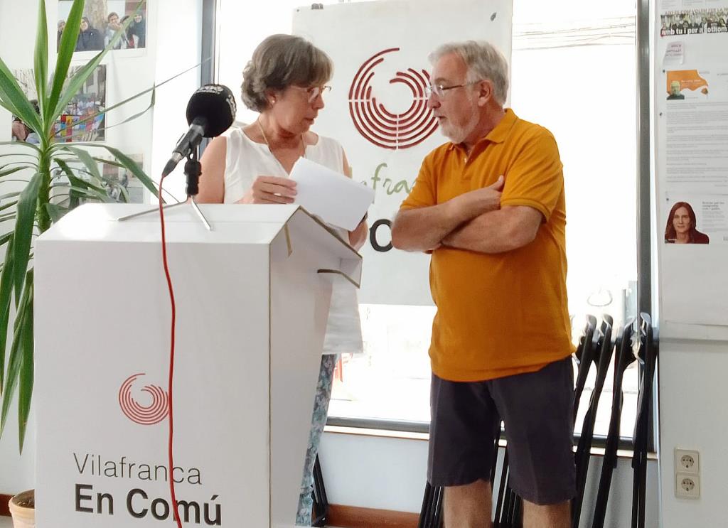 Roda de premsa de Vilafranca en Comú. Eix