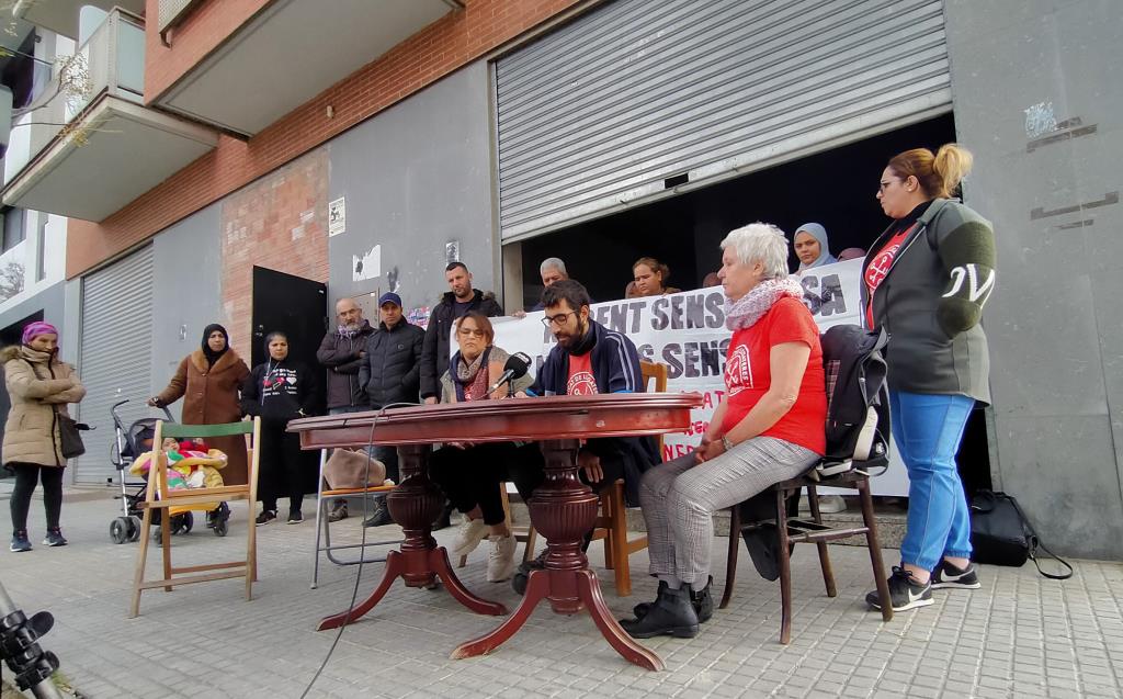 Roda de premsa del Sindicat de Llogateres del Penedès . Eix