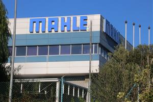 Sindicats i empresa tanquen l'acord d'indemnització per la plantilla de Mahle amb una paga mínima de 35.000 euros. ACN