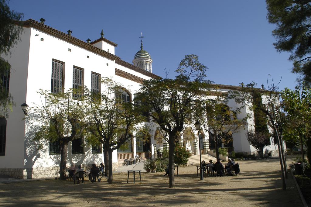 Sitges amplia el servei de menjador social amb àpats a domicili. Ajuntament de Sitges