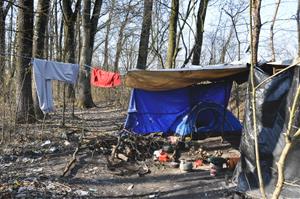 Sitges denuncia la vulneració de drets de les persones refugiades amb la campanya “Siguem refugi”. EIX