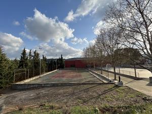 Torrelavit invertirà 340.000 euros a arranjar i reordenar la zona esportiva exterior  . Ajuntament de Torrelavit