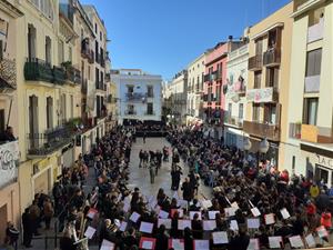 Tret de sortida emotiu i multitudinari del carnaval de Vilanova