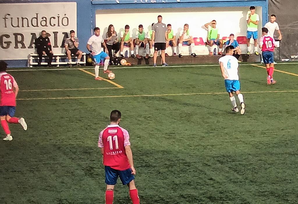 UE Sitges B – La Pobla de Claramunt. Toni Muñoz