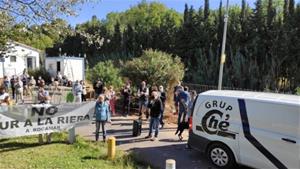 Un jutge anul·la la construcció d'un mur de formigó en una riera de Sant Pere de Ribes. EIX