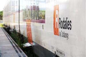 Una avaria entre Sant Vicenç i Vilanova obliga a circular per via única i provoca retards importants a Rodalies. ACN