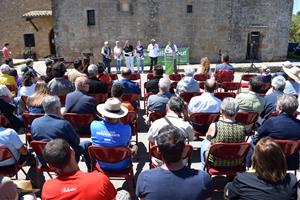 Unió de Pagesos promou un manifest per exigir més serveis al món rural i que es garanteixi l'equilibri territorial. Unió de Pagesos 