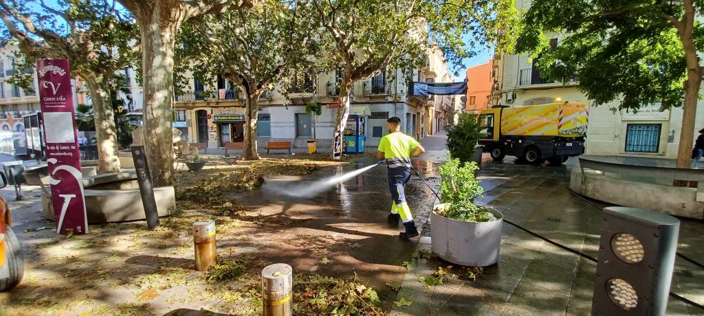 Vilafranca intenta refer-se de l'esclafit que ha causat múltiples danys materials. Ajuntament de Vilafranca