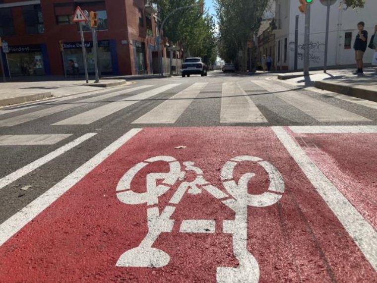 Vilanova completa la connexió de mar a muntanya amb el carril bici de la rambla Pirelli. Ajuntament de Vilanova