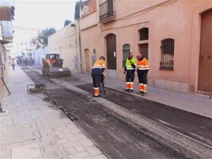 Vilanova posa en marxa un pla de millora de voreres i d'asfalt amb 87 actuacions . Ajuntament de Vilanova