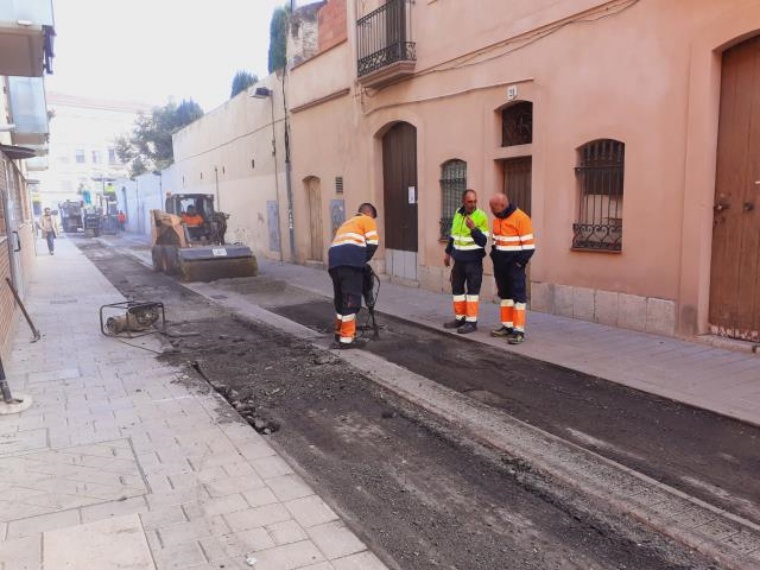 Vilanova posa en marxa un pla de millora de voreres i d'asfalt amb 87 actuacions . Ajuntament de Vilanova