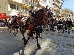 Vilanova reivindica la seva passió pel cavall amb un retorn lluït dels Tres Tombs. Ajuntament de Vilanova