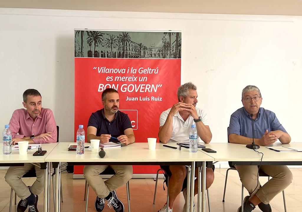 Xavier Oller, Joan Martorell, Joan Giribet i Gerard Llobet al debat organitzat pel PSC. Eix