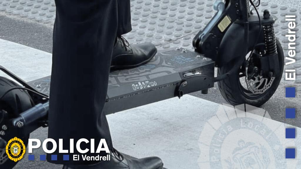 12 denúncies en 12 dies i 50 identificacions en la campanya de la policia pel mal ús de patinets elèctrics. Ajuntament del Vendrell