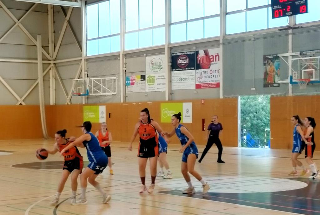 AB VENDRELL - BASETIS-SESE B . Eix