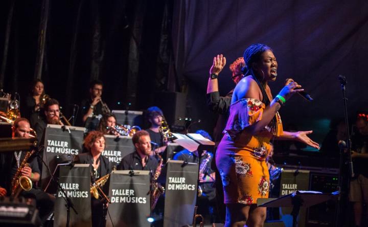 Monique Makon & Original Jazz Orquestra Taller de Músics. Back to Amy