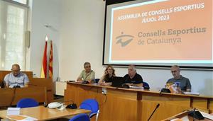 Assemblea extraordinària dels 43 Consells Esportius de Catalunya . Eix