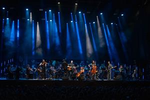 Blaumut celebra 10 anys amb un concert simfònic al Festival Jardins Terramar de Sitges. ©Sergi Abad