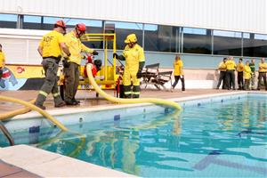 Buiden piscines municipals del Penedès per reomplir punts d’aigua d’incendis forestals