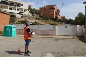 Calafell supervisa amb dron si els veïns de cases unifamiliars han omplert les piscines malgrat la sequera