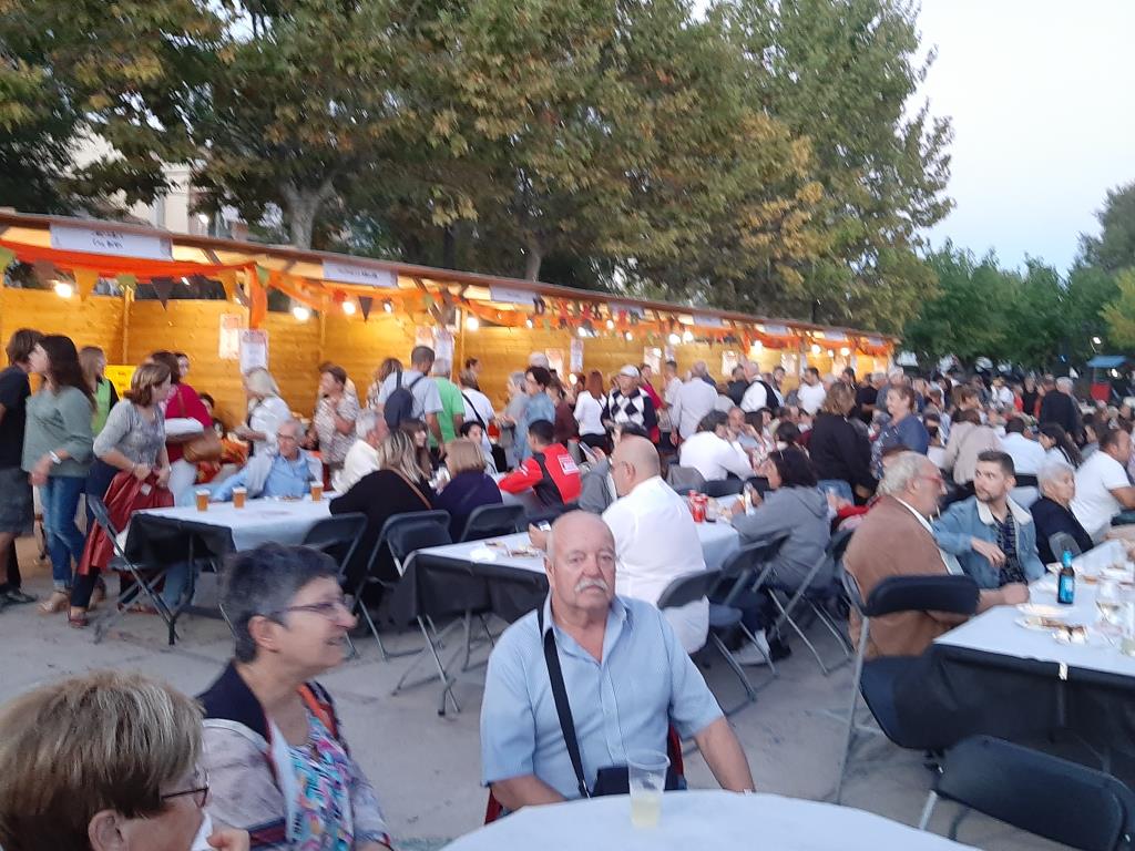 Canyelles llueix el seu potencial gastronòmic en una nova edició de la Dixieland Tast. Ajuntament de Canyelles