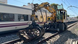 Caos a Rodalies per un descarrilament a Sitges que talla al circulació entre Vilanova i Garraf. ACN