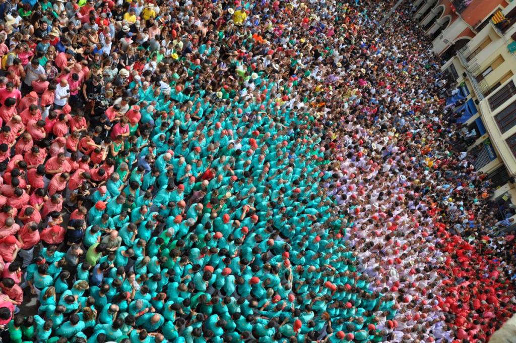 Castellers de Vilafranca, Vella i Joves Xiquets de Valls i Minyons de Terrassa, a la diada de Sant Fèlix 2023. Ajuntament de Vilafranca