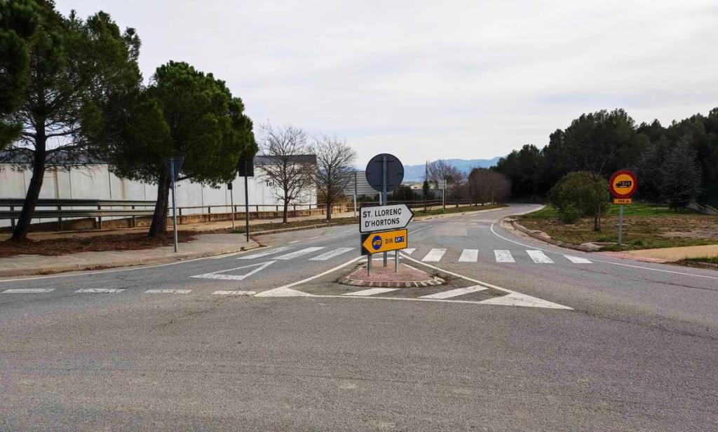 Comencen les obres de millora del pas de vianants de la rotonda de la BV-2249 a Sant Llorenç d’Hortons. Diputació de Barcelona