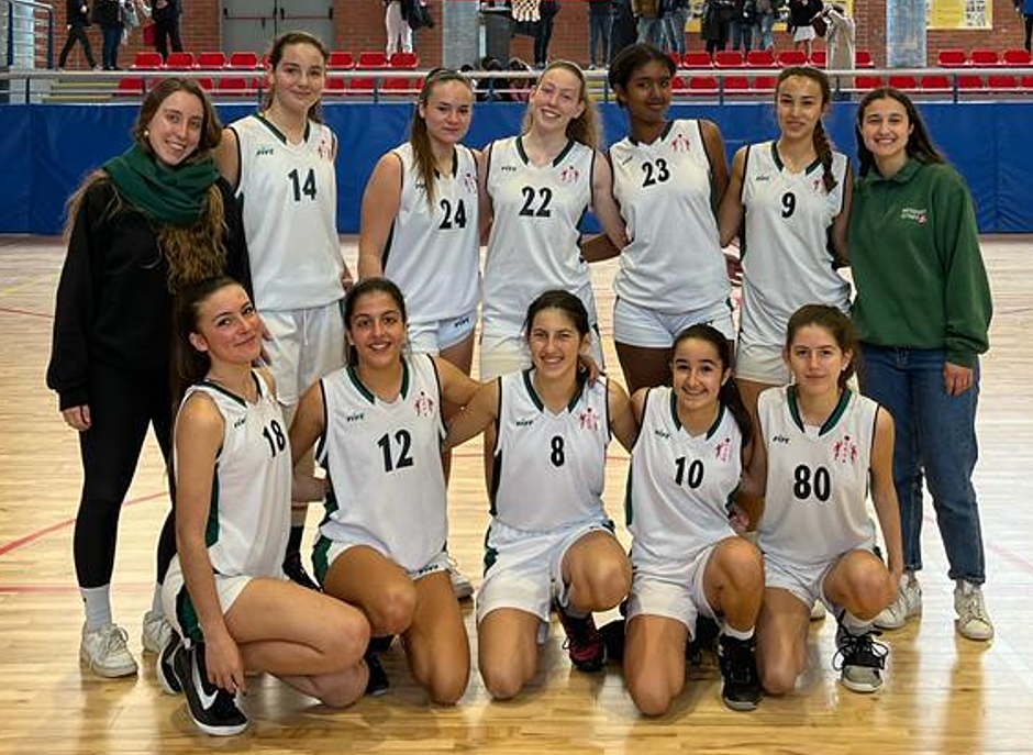 C.T. Cadet “A”  femení CB Sitges. Eix