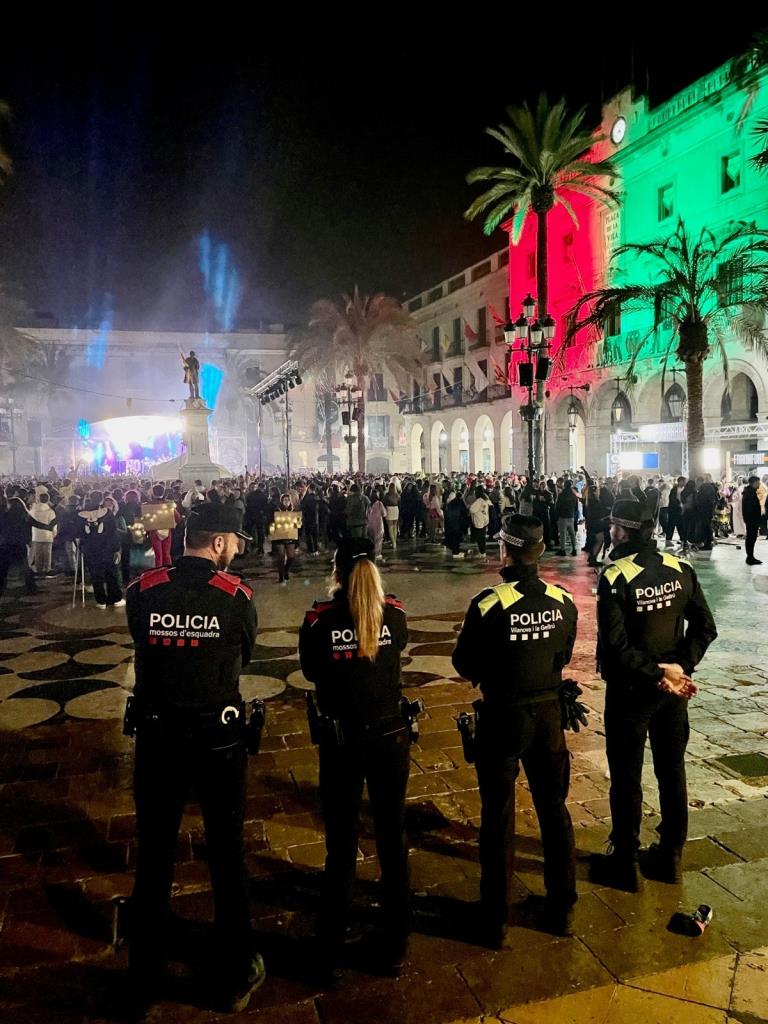 Denuncien un robatori amb agressió sexual després d’una de les festes del Carnaval de Vilanova. Mossos d'Esquadra