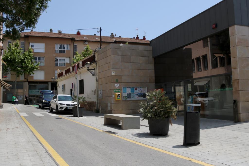 Detenen un home per ferir-ne un altre amb arma blanca al centre de Cubelles. ACN