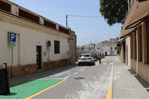 Detenen un home per ferir-ne un altre amb arma blanca al centre de Cubelles