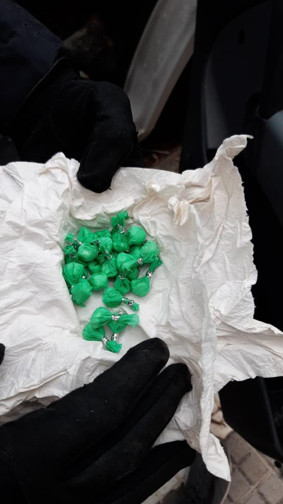 Detingut un clan familiar acusat de narcotràfic en un supermercat de Sant Pere de Ribes. Mossos d'Esquadra