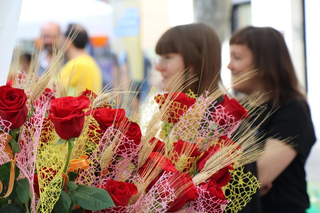 Diada de Sant Jordi a Vilanova i la Geltrú. Ajuntament de Vilanova