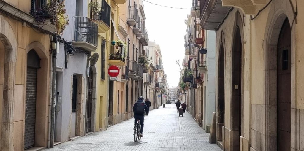 El carrer Pàdua, dimecres al migdia. Josep Maria Ràfols