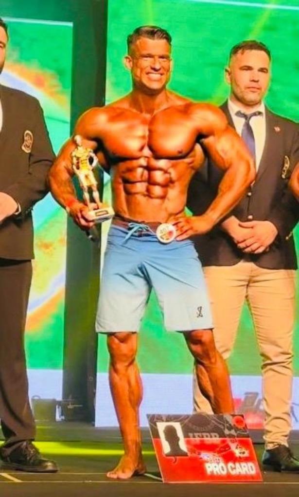 El fisicoculturista canyellenc Guillem Clavé, segon en el Campionat del Món Professional de la Federació IFBB. Ajuntament de Canyelles