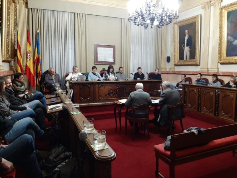El ple de Vilanova aprova definitivament el pressupost municipal 2023. Ajuntament de Vilanova